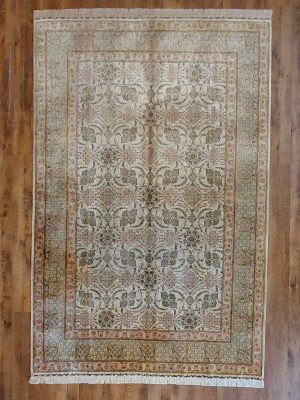 Hereke Seide 285x190 cm