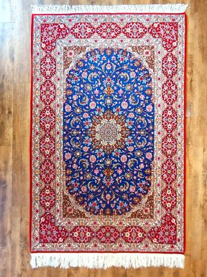 Isfahan  mit Seide  237x156